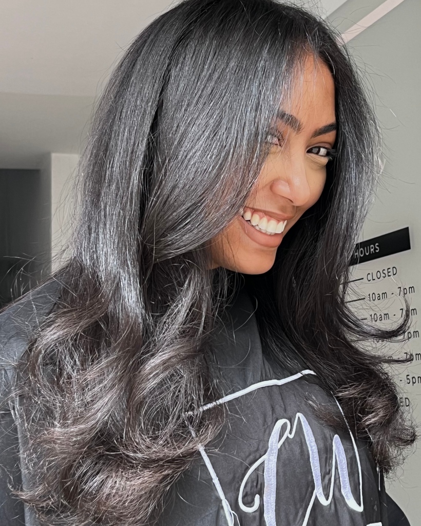 cwalkerhair's tweet photo. dreamy blowdry 🖤 

.
.
.
.
.
.
.

#northamptonhairstylist 
#northamptonhairextensions
#carmenwalkerhair #hairextensions #northamptonhair #northamptonsmallbusiness #northampton https://t.co/wOsiKtsuTL