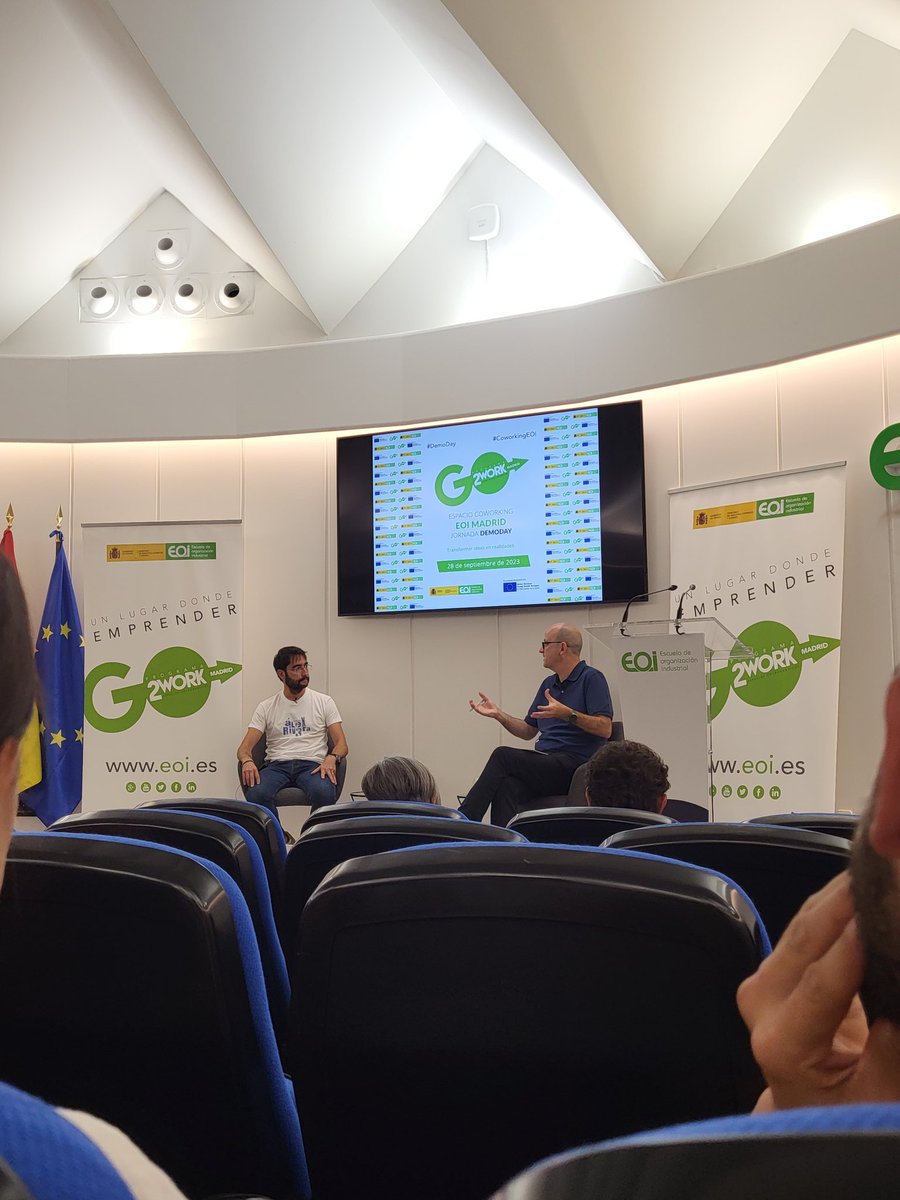 Interesante experiencia y consejos para emprendedores de Carlos Ribera co-fundador de  <a href="/clicars/">Clicars</a> en el #Demoday #CoworkingMadrid <a href="/eoi/">EOI</a>