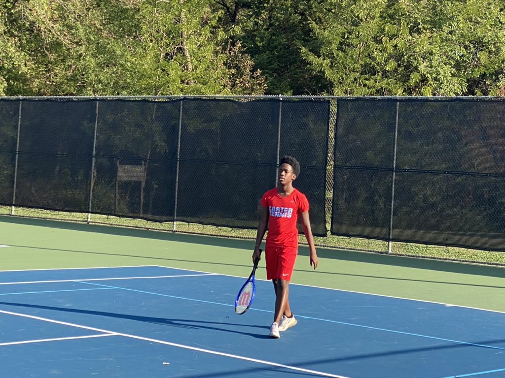 CoachHJones_87's tweet photo. Look who’s playing tennis #CarterHS, congratulations goes out to Coach Spencer and the Tennis team for another victory. @DWCarterHS @DWCAthletics https://t.co/1fCNwI8K0Z