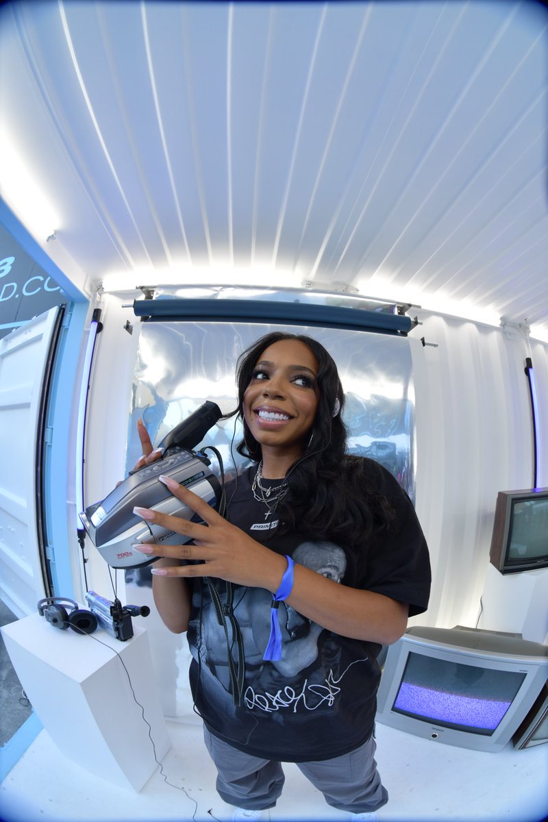 SLUG GLOBAL tweet media