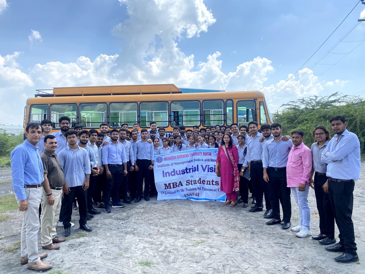 IMSAR_MDU's tweet photo. IMSAR Take a Field Trip!

A group of 50 students are guided by our Training and Placement Head, Aman Vashishth, embarked on an enlightening visit to Dr. Willmar Schwabe India Pvt. Ltd.

#mdu
#trainigandplacement 
#imsar
#mbastudents 
#careerdevelopment https://t.co/DvZgKHSQ91