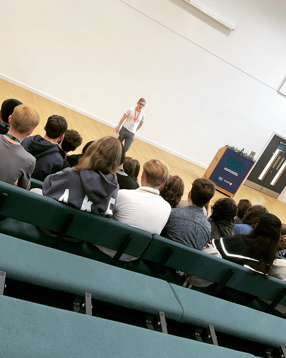We want to say a big thank you to Orson Hart, a previous Maths School student from @ExeterMathsSc  for visiting LUSoM today. 

Orson delivered a talk to our Year 12 students about life studying at Oxford University and the application process <a href="/UniofOxford/">University of Oxford</a> 

#lusom #mathsschool