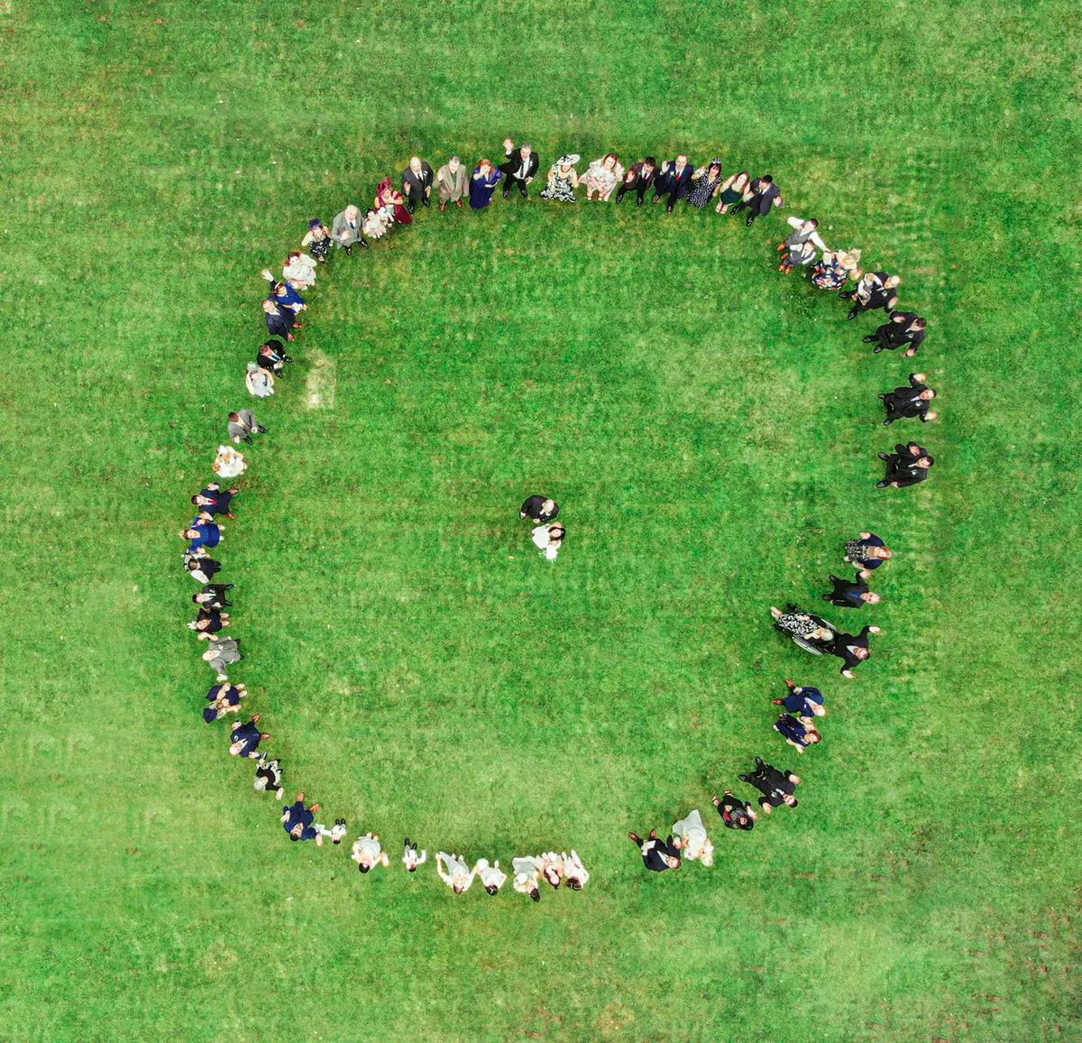 Shoot from the skies!
📷 Looking for unique perspectives? Let's get creative with group shots and the rest! Your wedding party will look spectacular from every angle, especially with the drone!
#CreativeAngles #GroupMagic #CaptureTheMoment #dronephotography #weddingphotographer