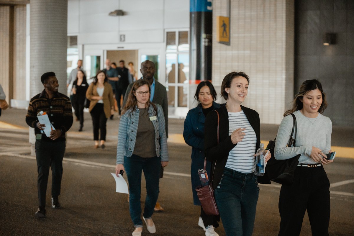 api_applied's tweet photo. We're so glad to see the life sciences ecosystem in full swing for day 3 of #LifeSciencesWeek! 

We thank our partners @EdmontonUnltd @Biohubx @techAlbertaOrg @bomaedmonton @FlyYEG @InnovateCalgary and @Startup_TNT for rallying the life sciences ecosystem in Alberta with us! https://t.co/Y4AZYr1apJ
