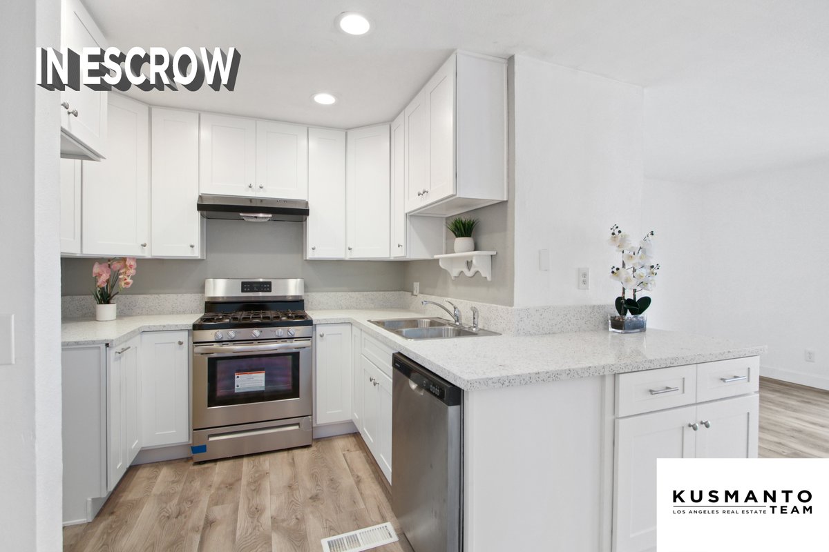 KusmantoTeam's tweet photo. 📷📷 IN ESCROW 📷📷!!! Multiple OFFERS !!! 25825 Via Lomas Unit#205, Laguna Hills, CA 92653 - 2 Beds - 1 Bath - 897 Sqft
https://t.co/eyGT50EWzR https://t.co/pCoBjE2jdF
