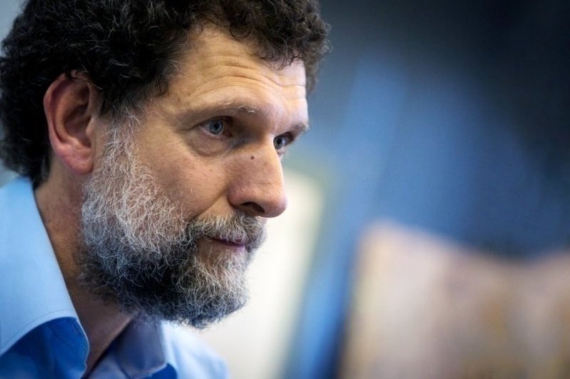 👉Türkiye Cumhuriyeti hükümetini ortadan kaldırmaya teşebbüs suçundan ağırlaştırılmış müebbet hapse çarptırılan Osman Kavala hakkındaki mahkumiyet hükmü onandı.
👉Osman Kavala, Erdoğan’ın en büyük korkularından biridir… 
Türkiye Cumhuriyeti devletini ortadan kaldırmaya teşebbüs