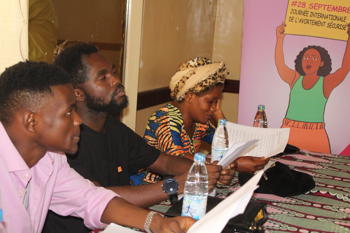 IjefaRdc's tweet photo. En marge de la célébration de la #journée_internationale_de_l'avortement_sécurisé, #ijefa a organisée à #uvira un atelier d'échange sous le thème " destigmatiser l'avortement sécurisé : l'avortement sécurisé sauve des Vies.
#jsuissafe https://t.co/U0jMWTuqzU
