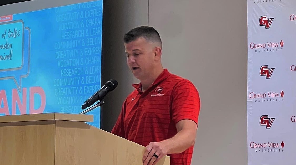 Coach Reedy was a featured speaker at this years GRAND VIEWS event. He spoke on Vocation &amp; Character, his speech was titled “Progress.” Great message coach!

We are excited for our Open/Alumni Practice this Friday at 4pm to help kick off Homecoming weekend.