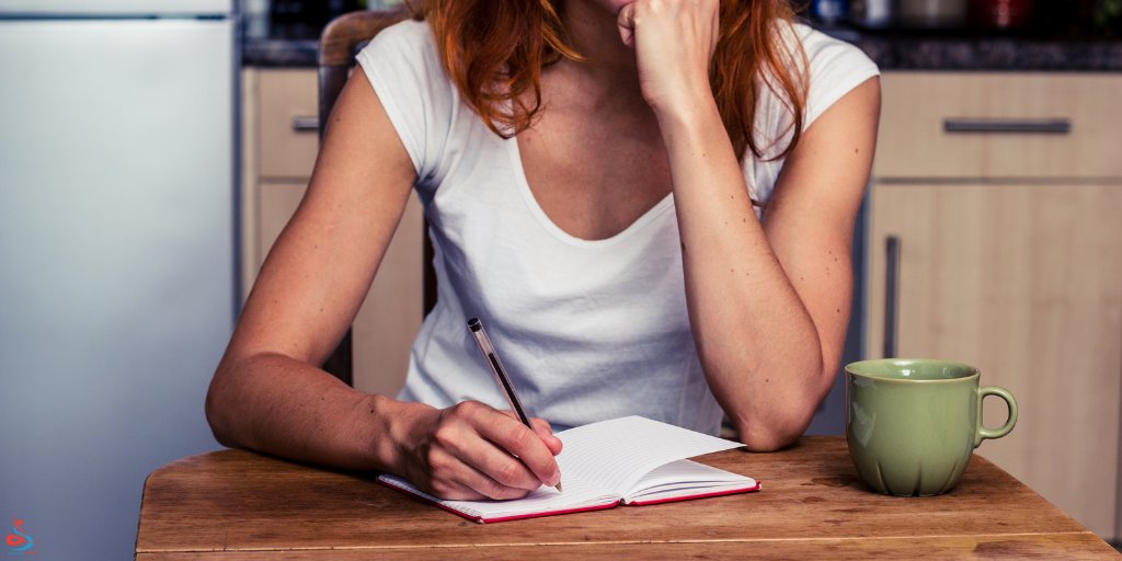 ScheidenNL's tweet photo. Veel #gescheiden ouders praten en denken negatief over elkaar. Logisch toch; je gaat niet voor niets uit elkaar. 😉
Tip: maak eens een lijstje met 5 eigenschappen die je in de andere ouder waardeert. Gegarandeerd dat je minder boos en negatief over de andere ouder denkt en praat. https://t.co/dxDlV7n64g