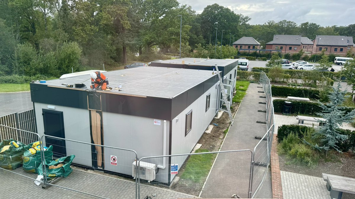 oakmoorschool's tweet photo. Our temporary huts have arrived. A few weeks away from being able to use them, but progress being made! #TeamOakmoor https://t.co/sEqFXky2vO