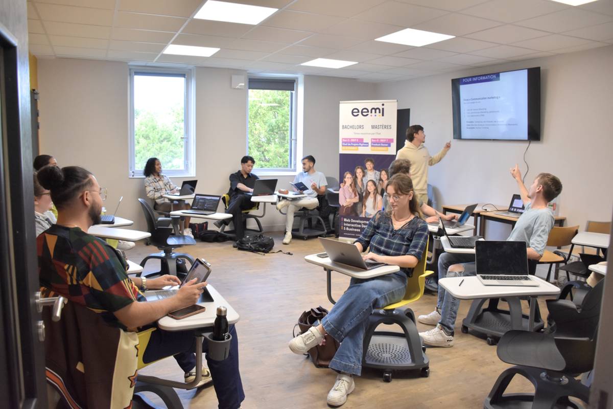 La République du Centre tweet media