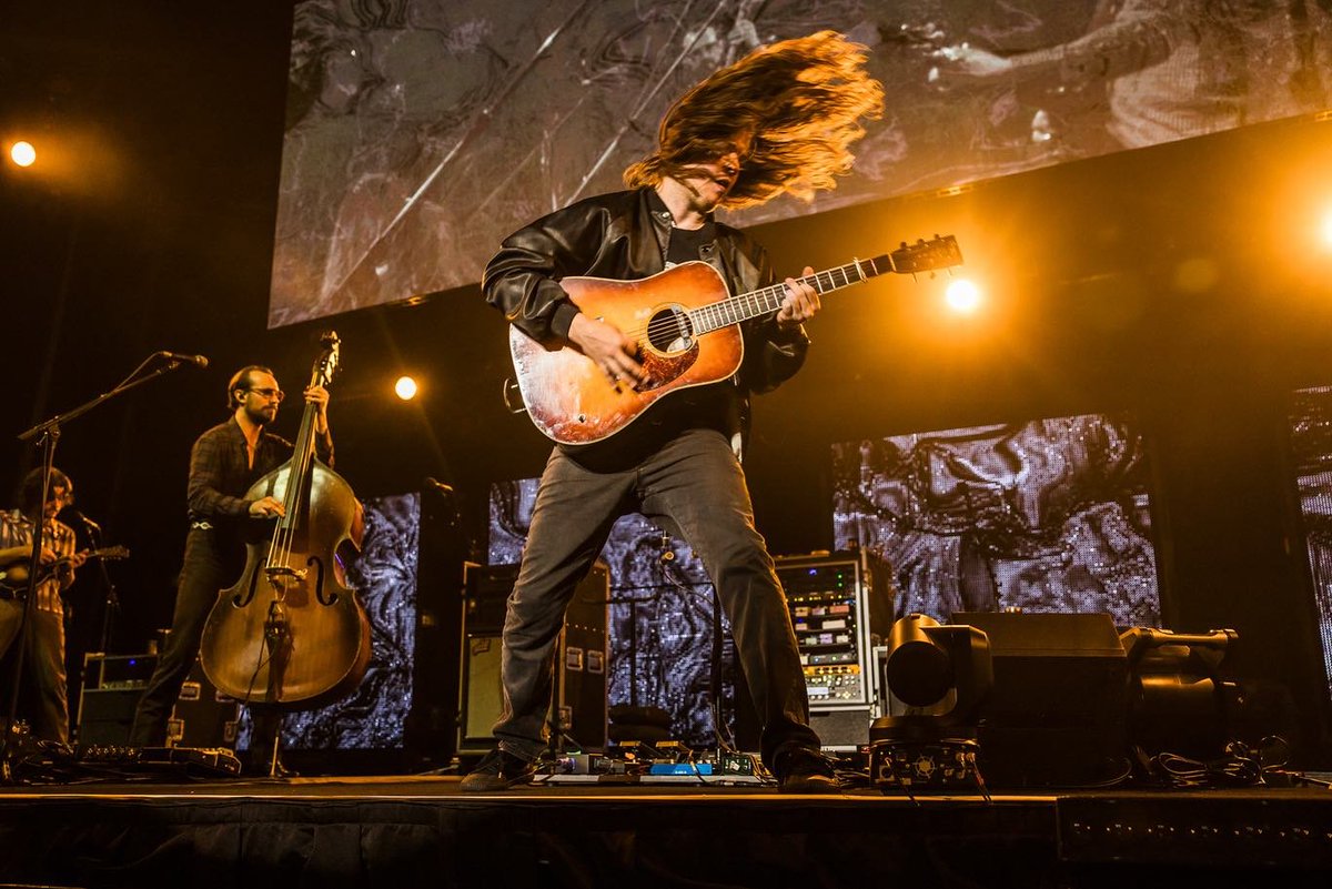 BillyStrings's tweet photo. 9.27.23 / @fordidahocenter https://t.co/yWUzYmXT8j