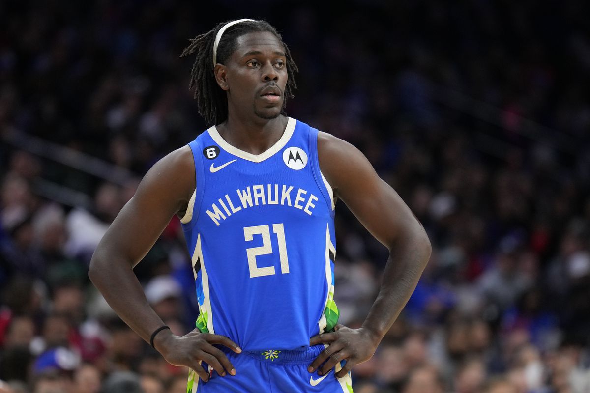 NBAPolska23's tweet photo. 🗞
Philadelphia 76ers są zainteresowani Jrue Holiday'em.

Jrue to były gracz Sixers w latach 2009-2013.

(via @KyleNeubeck)
#NBA #NBApl #NBAT https://t.co/TbK0J1OxQ8