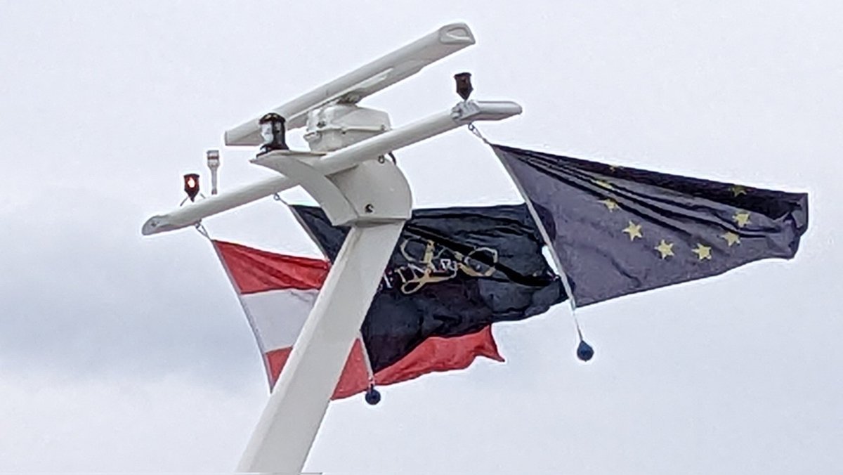 Pretty cool way to attach flags.