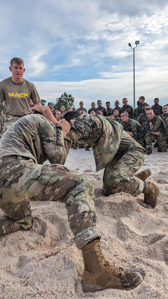 hastingswrestle's tweet photo. Our All-State alumni Blake Clemons wins first place in his battalion for combative! No surprise! https://t.co/mlwPLvU6E9