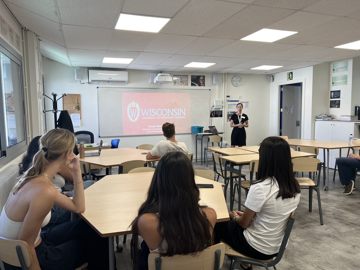 ASBschool's tweet photo. Top-tier universities have started visiting ASB. Yesterday, our HS Counselors hosted @UWMadison a top-ranked research institution in Madison, Wisconsin (USA). We had a great mix of Grade 10 and 11 students attend! Go Badgers!
#univeristyvisits #hscounseling #ASBcares #ASBlearns https://t.co/zgclpMauwd