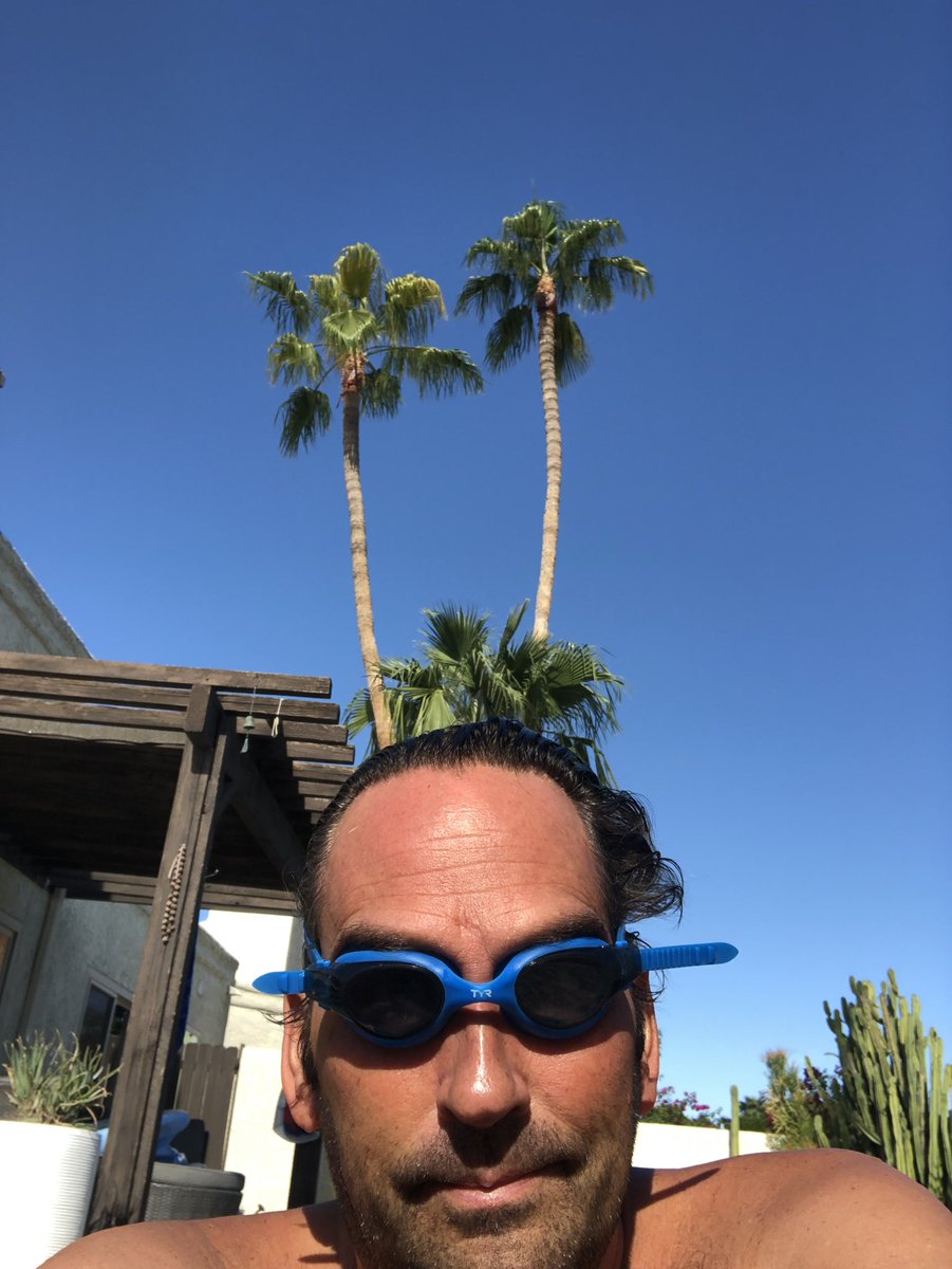 Walter_Kelley's tweet photo. Just preparing for the full Harvest moon tonight! The harvest Moon is the closest full moon to the equinox so this year it is in September! #harvestmoon #neil #yababy https://t.co/owsON2FaQ8