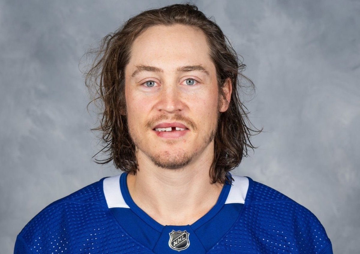 Tyler Bertuzzi looks like he was just arrested for stealing copper wire from a construction site ... again