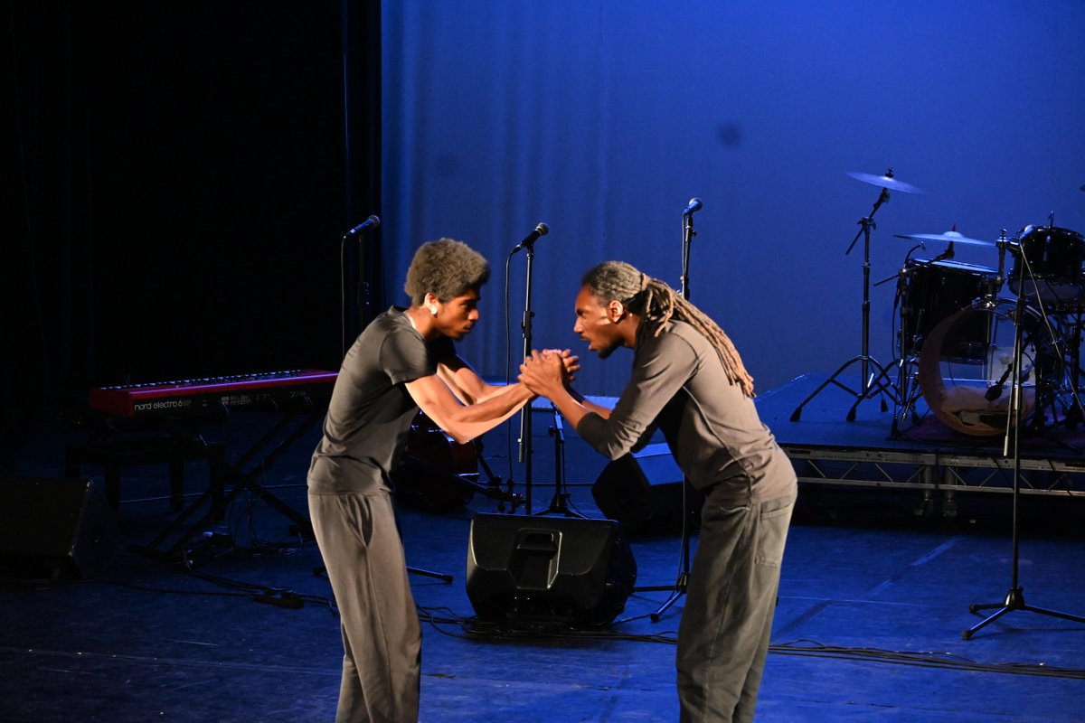 Uni of East London tweet media