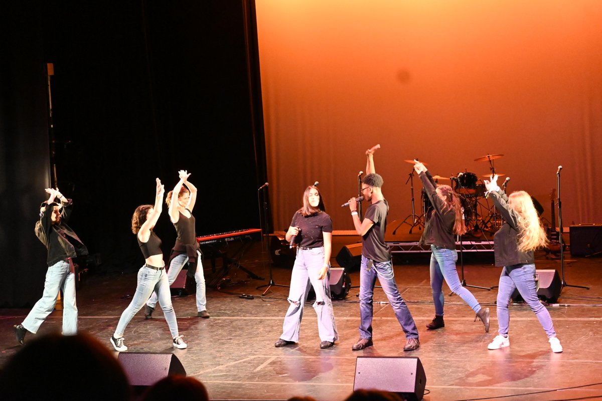 Uni of East London tweet media