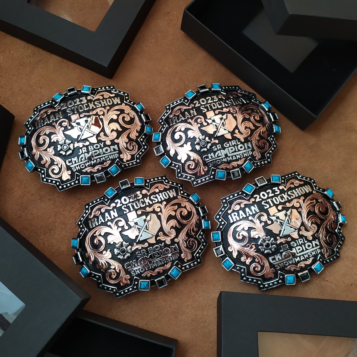 punchybuckles's tweet photo. Made for a show 2023 by Punchy 💥💥
#punchy #punchybuckles #buckles #bucklesforawards #customized #rodeo #westernlife #championshows #cowboy #cowgirl https://t.co/LgZcQotD4C