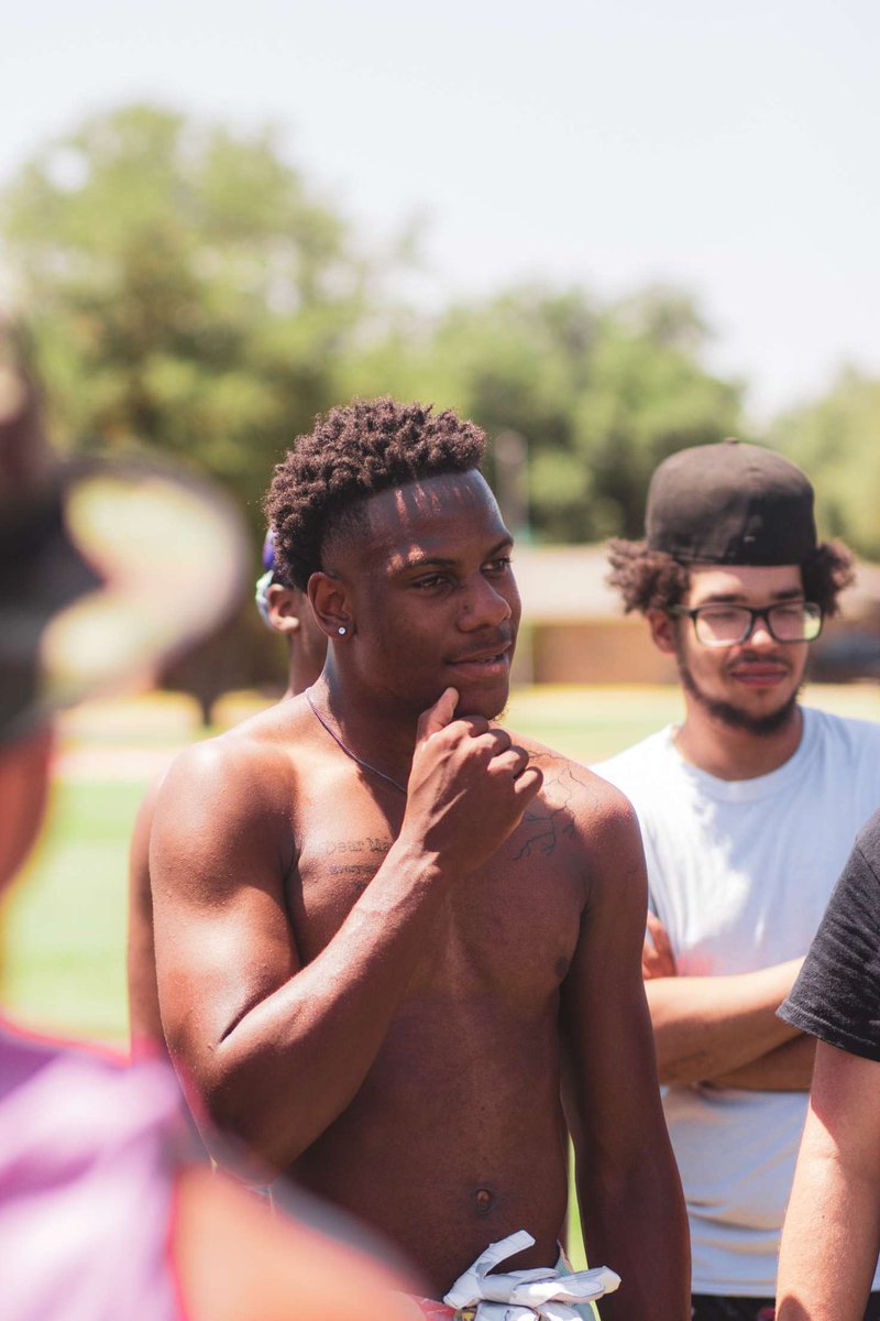 Deonte Vaughn tweet media