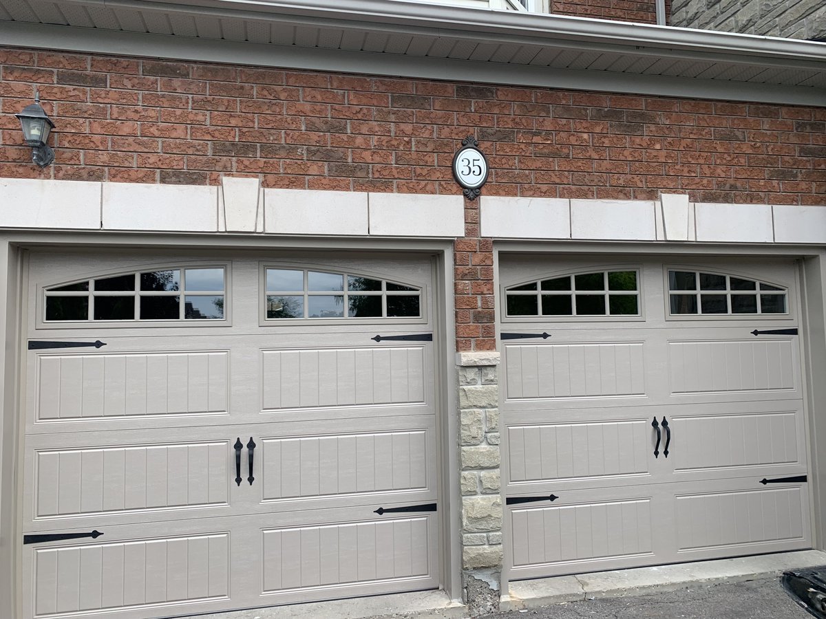 auroraohd's tweet photo. New install @clopaydoor Gallery Collection in Sandtone with matching Aluminium Capping #clopaydoors #clopaygaragedoors #garagedoors #garagedoor #auroragaragedoors #garagedoorsaurora #auroraoverheaddoor https://t.co/RYjSvqzJ4l