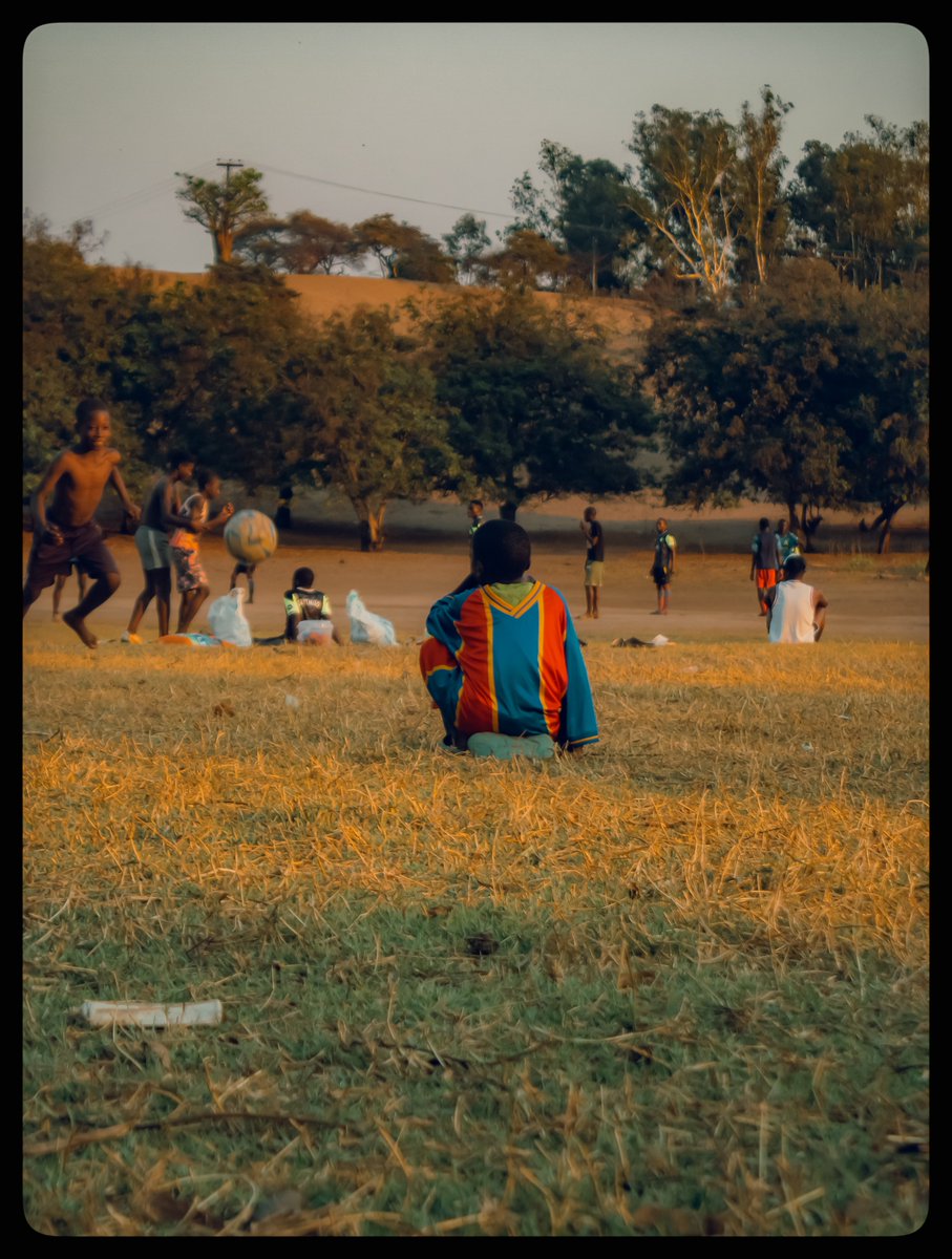 RayMillzAfrican's tweet photo. ...BACK OUTSIDE.
#shotbyray #photography https://t.co/SvXAkP4Glh