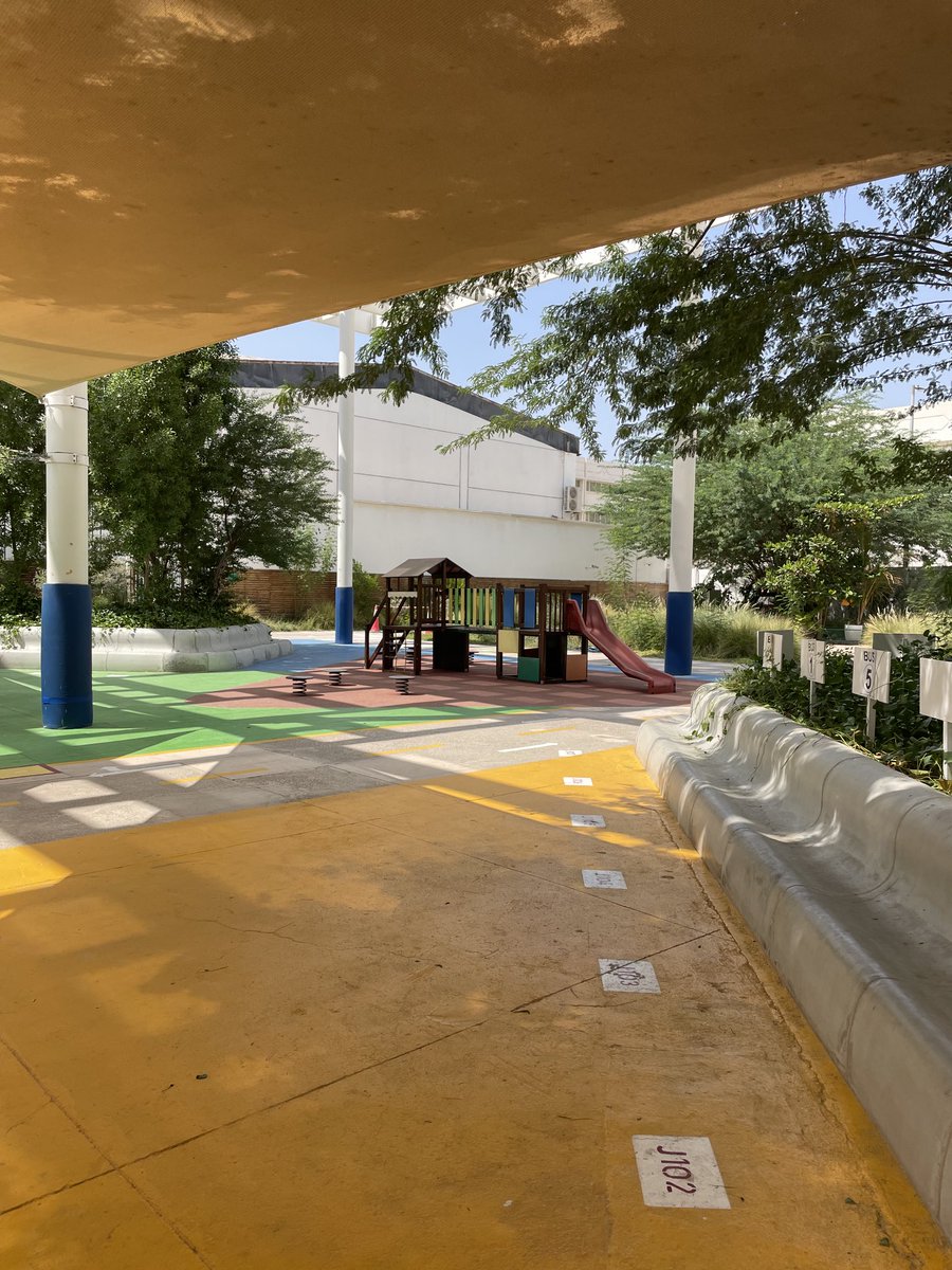 Je remercie ⁦<a href="/AcCreteil/">Académie de Créteil</a>⁩ ⁦<a href="/dsden77/">DSDEN77</a>⁩ ⁦<a href="/aefeinfo/">AEFE</a>⁩ ⁦<a href="/IenMoyen/">IEN Moyen Orient</a>⁩ de m’avoir sollicitée pour la #formation des enseignants de la zone Moyen-Orient à #AbuDhabi : 4 jours de dev. pro sur l’#Ecole inclusive et l’#Accessibilité Universelle de l’Apprentissage.