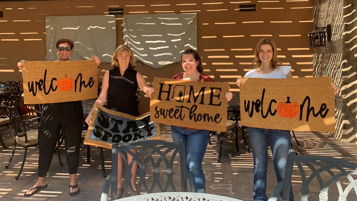 Temperatures are going down and fall is in the air! These ladies are ready for fall fun with these festive welcome mats. Thank you @studio223!