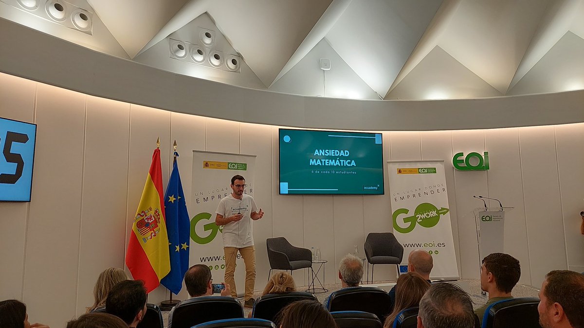 edelvallemartin's tweet photo. ¡5 minutos por proyecto! Turno para ecuademy 🚀 ¡Vamos! 💪
#Demoday @eoi 
#CoworkingMadrid
#CoworkingEOI
#Startups https://t.co/2tKS71s0xR