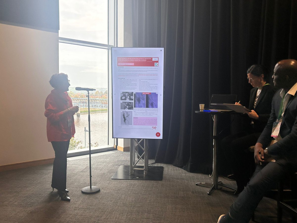 Guerravascular's tweet photo. ABS-SMARTen el congreso @ESVS (Belfast) una nueva técnica Endovascular,poco invasiva ,descrita por primera vez por nuestro Servicio de Angiología, Cirugía Vascular y Endovascular @SanidadGU , para pacientes isquemia mesentérica crónica .
#yosoycirujanovascular https://t.co/moQFDbCPhI