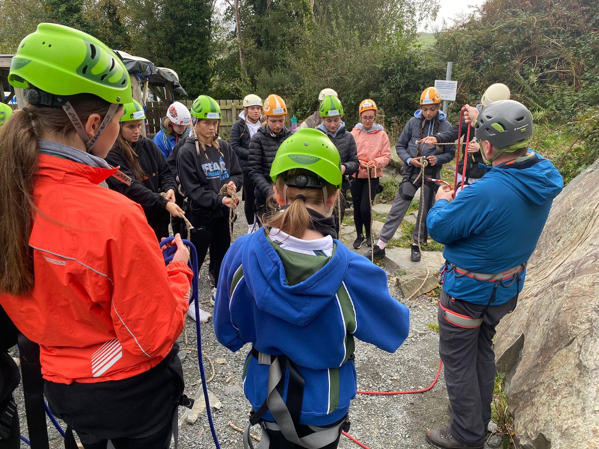 peDeptBCS tweet media