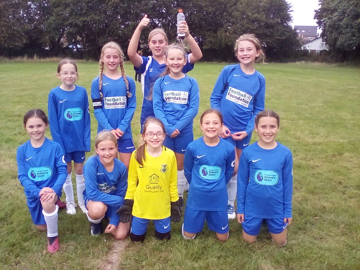 Barwelltrips's tweet photo. Wow! Thank you @HB_SSPAN for a brilliant afternoon! Our wonderful girls only went on to win the tournament, keeping a clean sheet throughout and not losing a single match! We can't wait to watch you represent Hinckley and Bosworth in the next round! 💙 @barwellacademy #GreenIn https://t.co/3hl65WE6oP