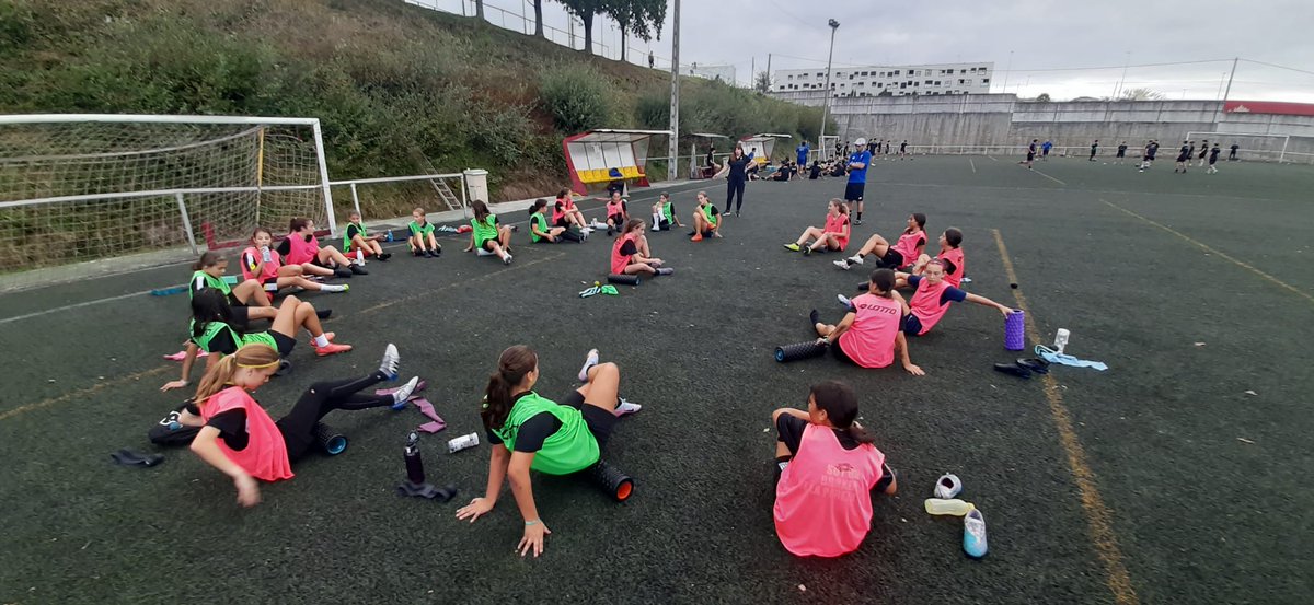 racingferrolsad's tweet photo. CANTEIRA | A nosa formación infantil femenina de Liga Galega debuta o sábado na competición autonómica. 

📝 https://t.co/F3T8vwURQL

#canteiraverde #racingclubferrol #RCF https://t.co/aoSa1kkPuu