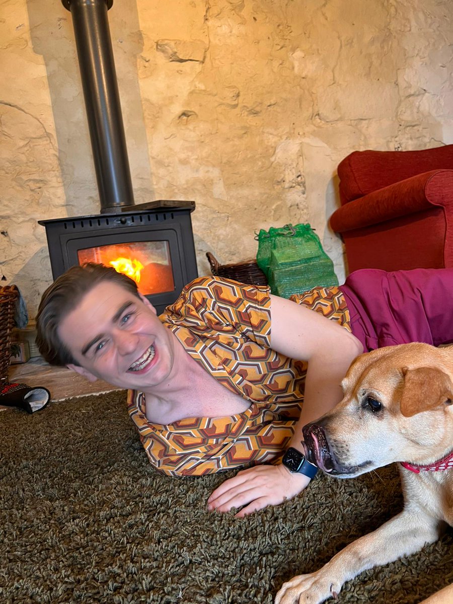 panamelie's tweet photo. today i declared it 'bring your dog to work' week...luckily the boss was down for it 🐕💕 #lovewhatyoudo @LifeKitchen @RyanRileyy https://t.co/vU6qZZMXFi