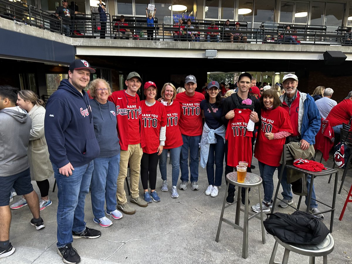 susabelhickory's tweet photo. Whole squad was at the game, including the 7 week old! #DriveItHome @CleGuardians https://t.co/aaIBTE3Aqt