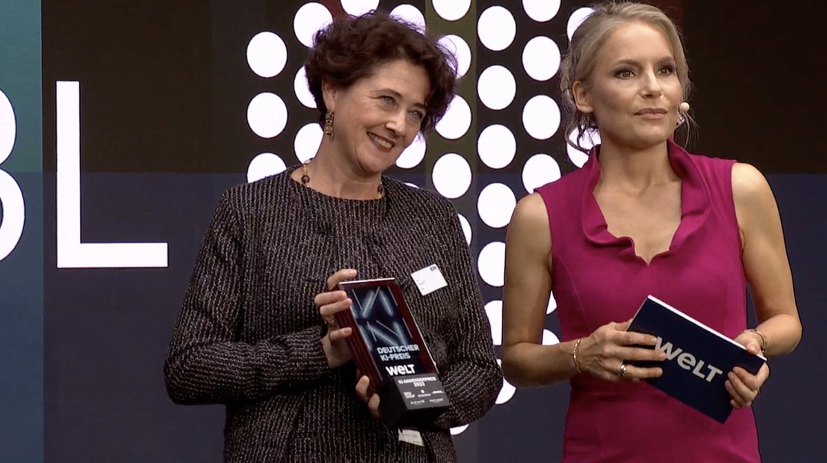 embl's tweet photo. We’re honoured to receive the German AI Prize 2023!

From #AlphaFold to #Imaging, have a look at some of the ways in which we use and develop AI tools in the life sciences:

https://t.co/HmU0kB3HTv

#ArtificialIntelligence #KIPreis2023 https://t.co/Lz3rb5rNBc