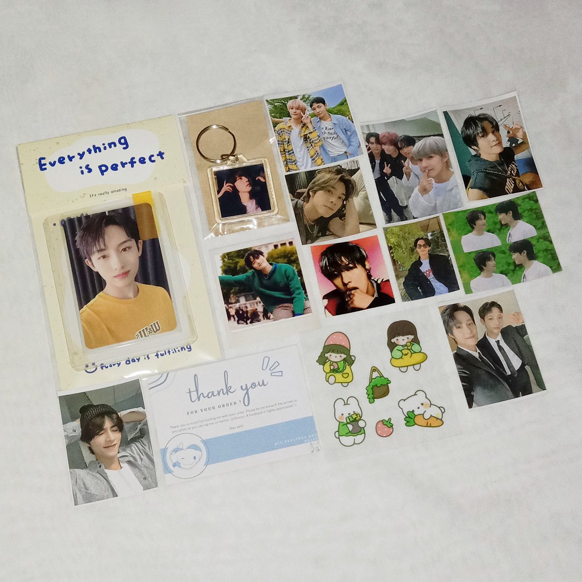 lelexiaoyucart's tweet photo. β’ #aniemails
this package really made my day- like paanong hindi, grabe eong freebies busog na busog renyang heart ko at mga ults ko CUTIE PA NI WINWIN π thank you sm @JSmeyu for letting me adopt winwin + jaehyun concept card 'di ko po inexpectt tysm po ulit!! π₯Ήπ©· https://t.co/k72hwehRR6