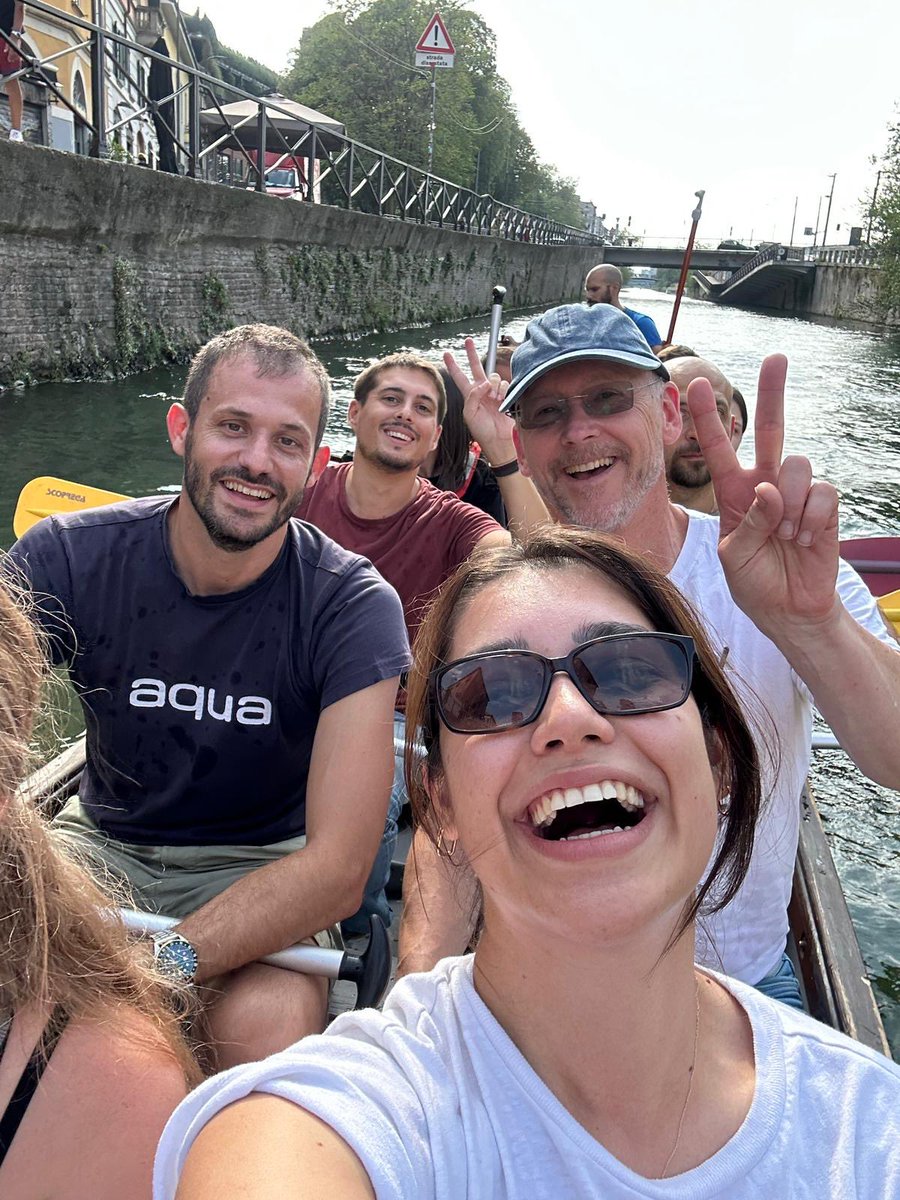 ASWatsonGroup's tweet photo. Our A.S. Watson Italian team recently took to the waters of Milan's Navigli district for an unforgettable day of Dragon Boat racing. 🐉

Under the Italian sun, the group were reminded of one of their greatest assets – TEAMWORK! 💪

#TeamBuilding #BePartOfMore #milan #Teamwork https://t.co/pnILJq6ifd