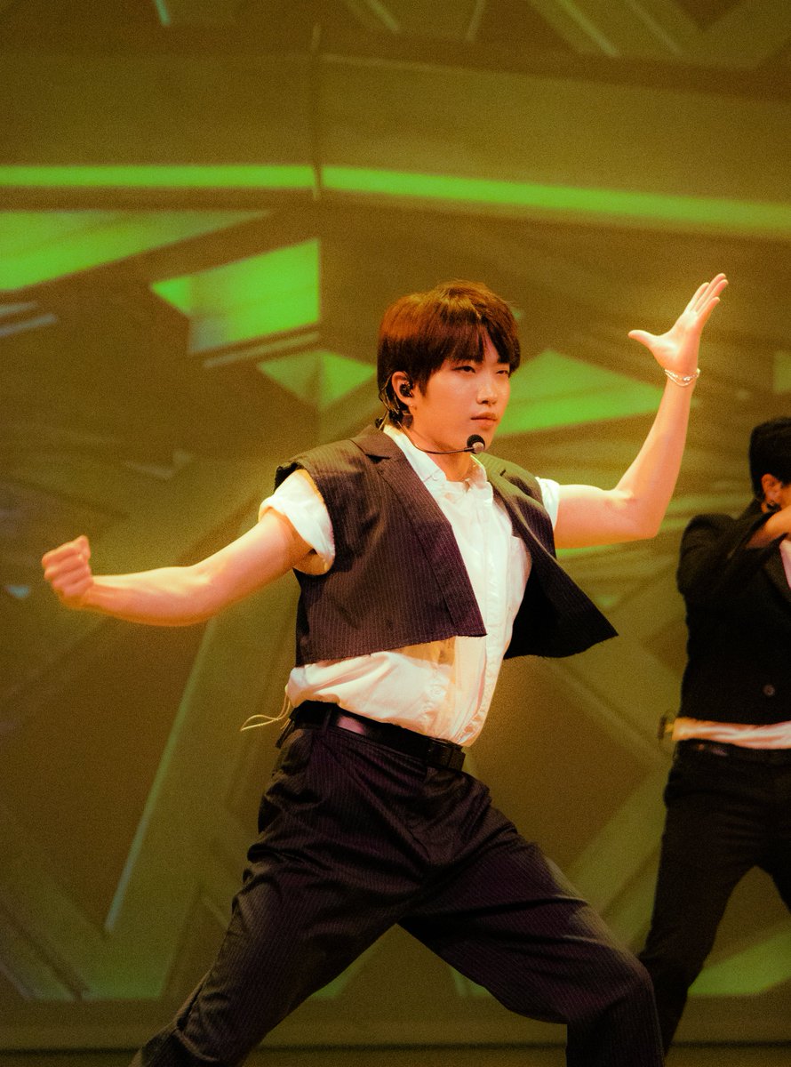 Ciara 🌟 tweet media