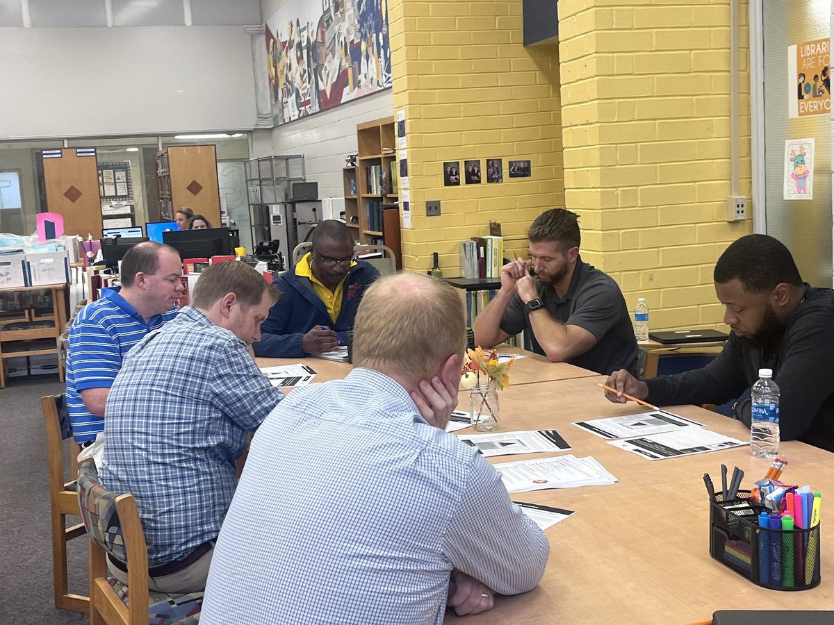 PCS_AVID's tweet image. @AVID4College 101 with @DHCHighSchool staff today! 

#AVIDmindset