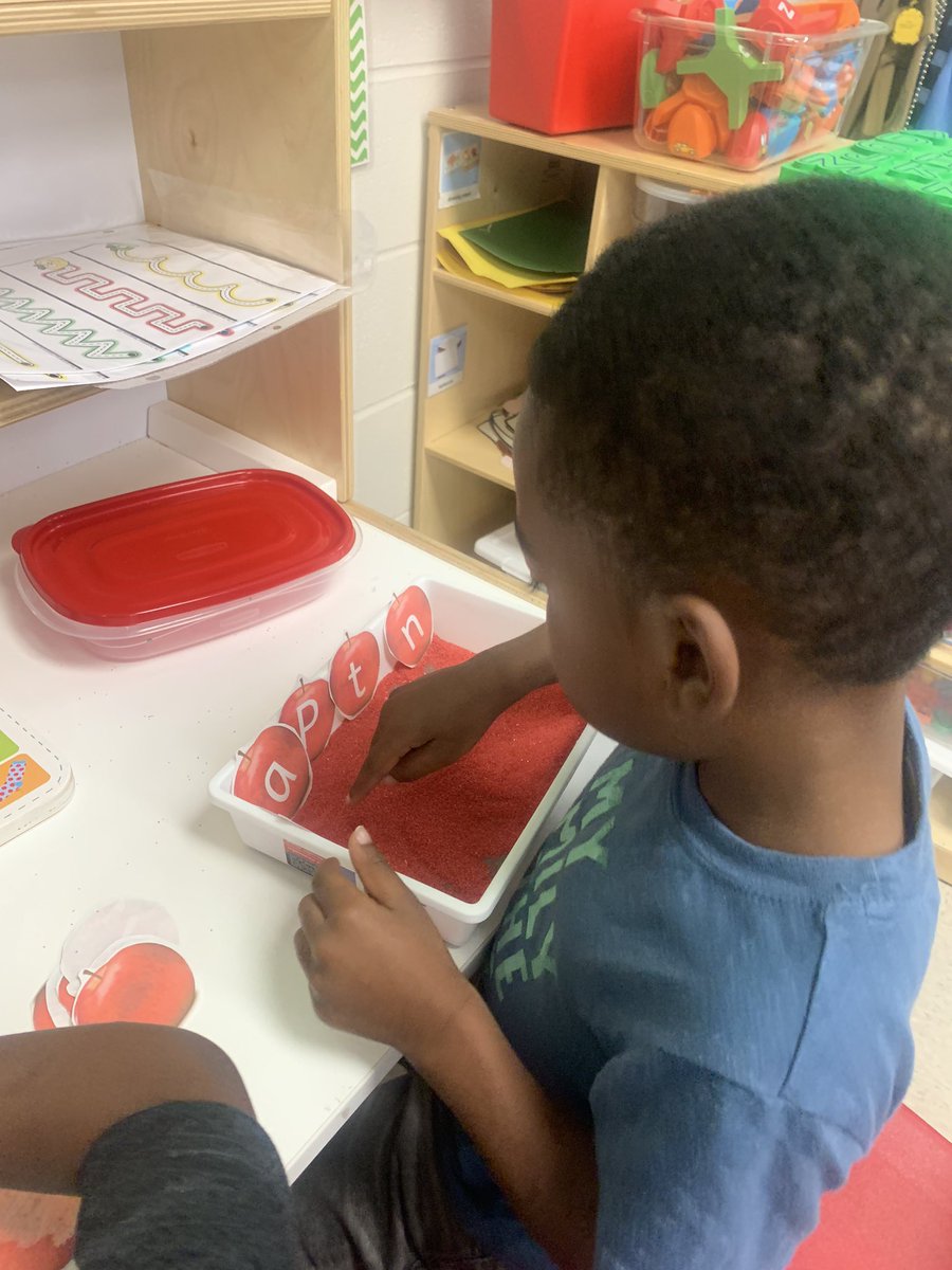 All About Apples 🍎 🍏 - we had apple tasting this week, apple stamp graphing, apple pie 🥧 with ice cream tasting- apple investigation - and pre-writing using sand. All engaging activities to offer learning opportunities in pre-K. <a href="/SycamoreElem/">Sycamore Elementary</a> <a href="/TCBOE/">Talladega Co Schools</a>