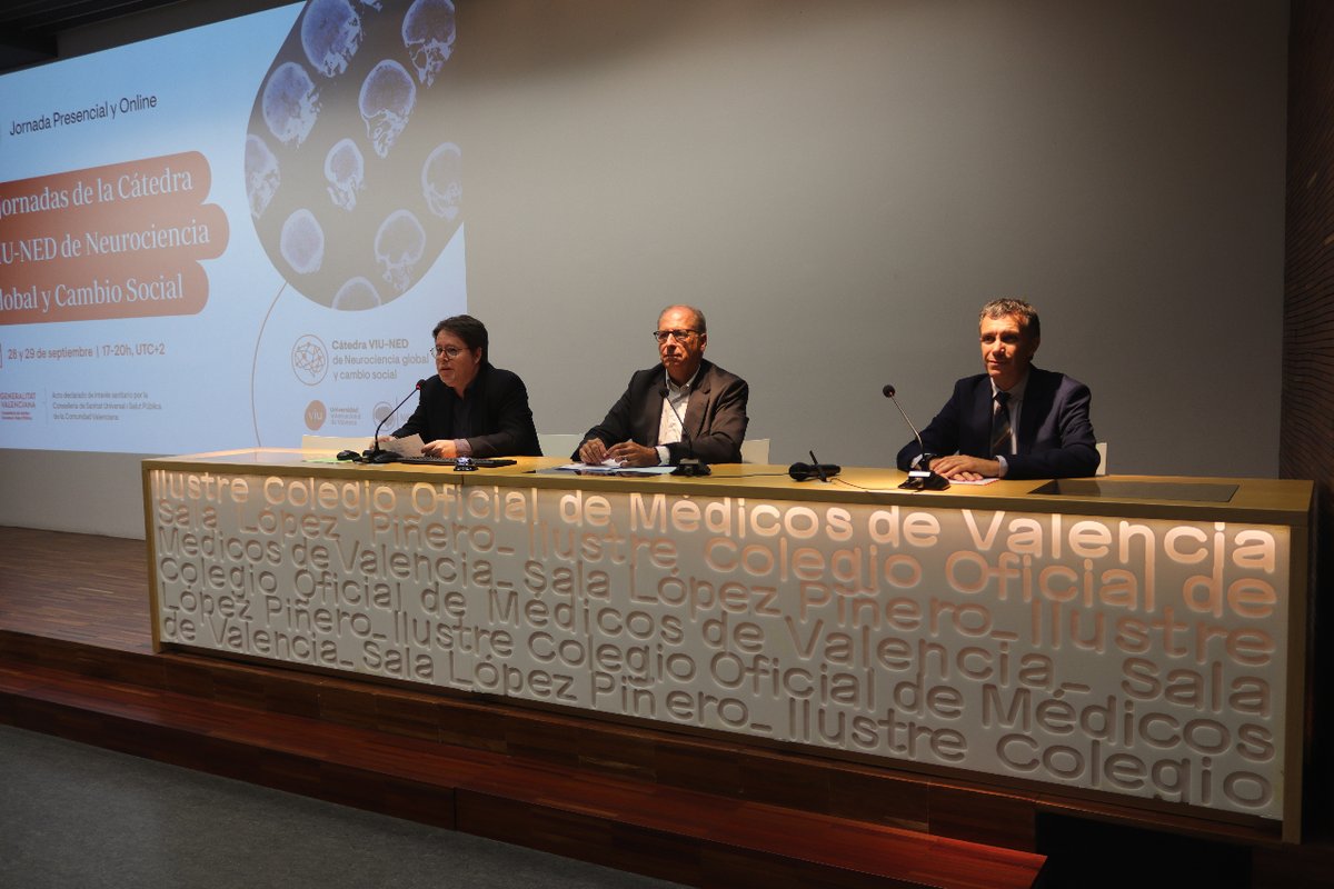 🧠 El vicepresidente del ICOMV, el doctor <a href="/IborPedro/">Pedro Juan Ibor Vidal</a>, ha inaugurado las II Jornadas de la Cátedra VIU-NED de Neurociencia Global y Cambio Social que organiza la <a href="/UniversidadVIU/">Universidad Internacional de Valencia - VIU</a> junto a <a href="/FundacionNed/">Fundacion NED</a>, y que se han celebrado en las instalaciones del Colegio de Médicos de Valencia.