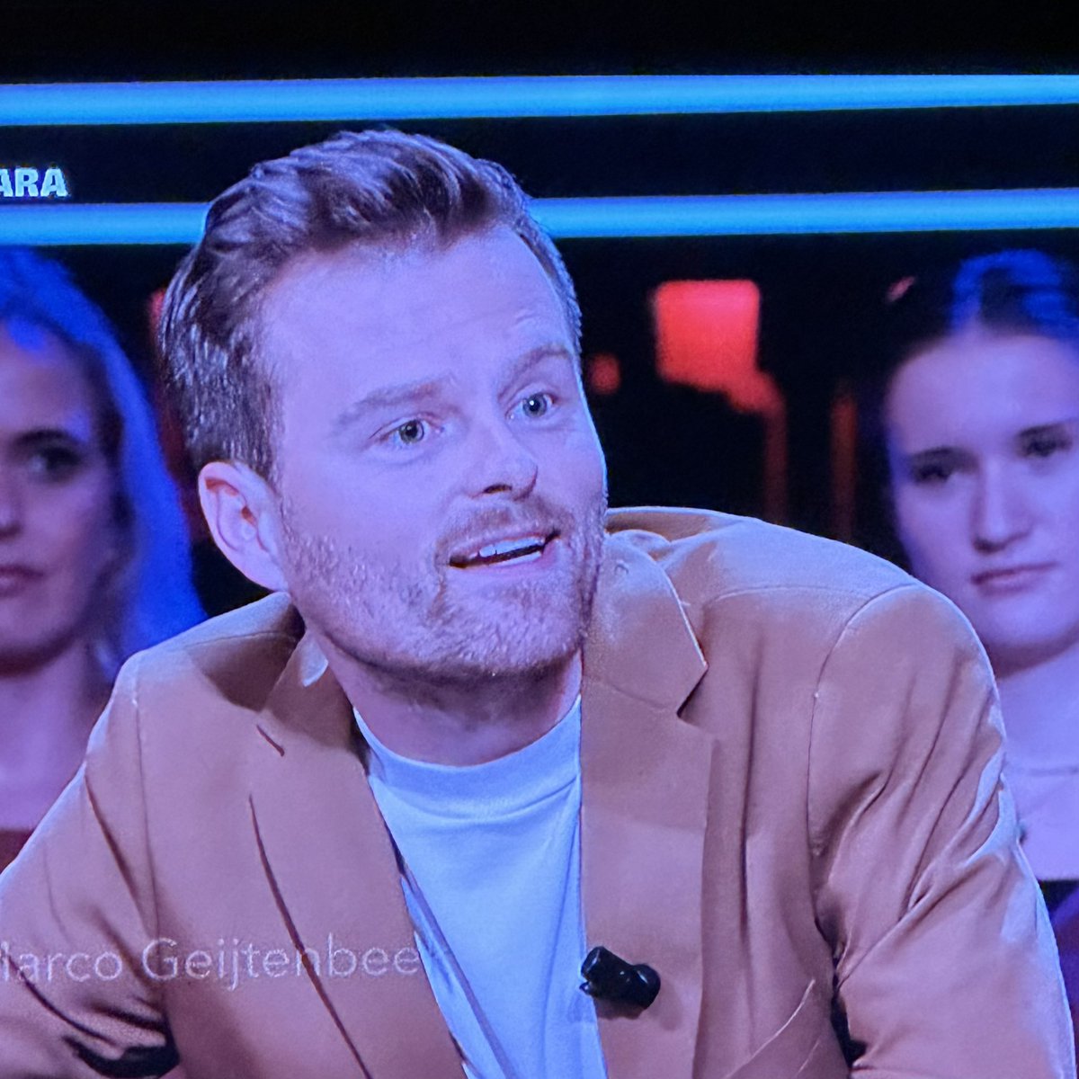 Mister Panda! <a href="/mgeijtenbeek/">Marco Geijtenbeek</a> mag bij Khalid en Sophie nog even terugblikken op de hysterie toen de dierentuin in Rhenen een panda kreeg. Wat leuk!