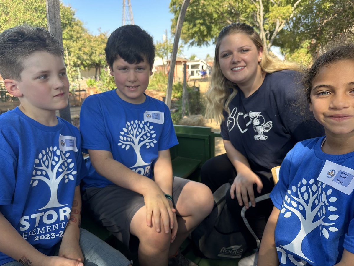 morganrasco's tweet photo. Field Trip fun! https://t.co/H6okq3cSF0