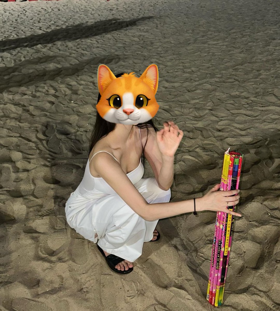 Alexiazzz3's tweet photo. #大连 
猜我干嘛 https://t.co/n5QTdwKFzH