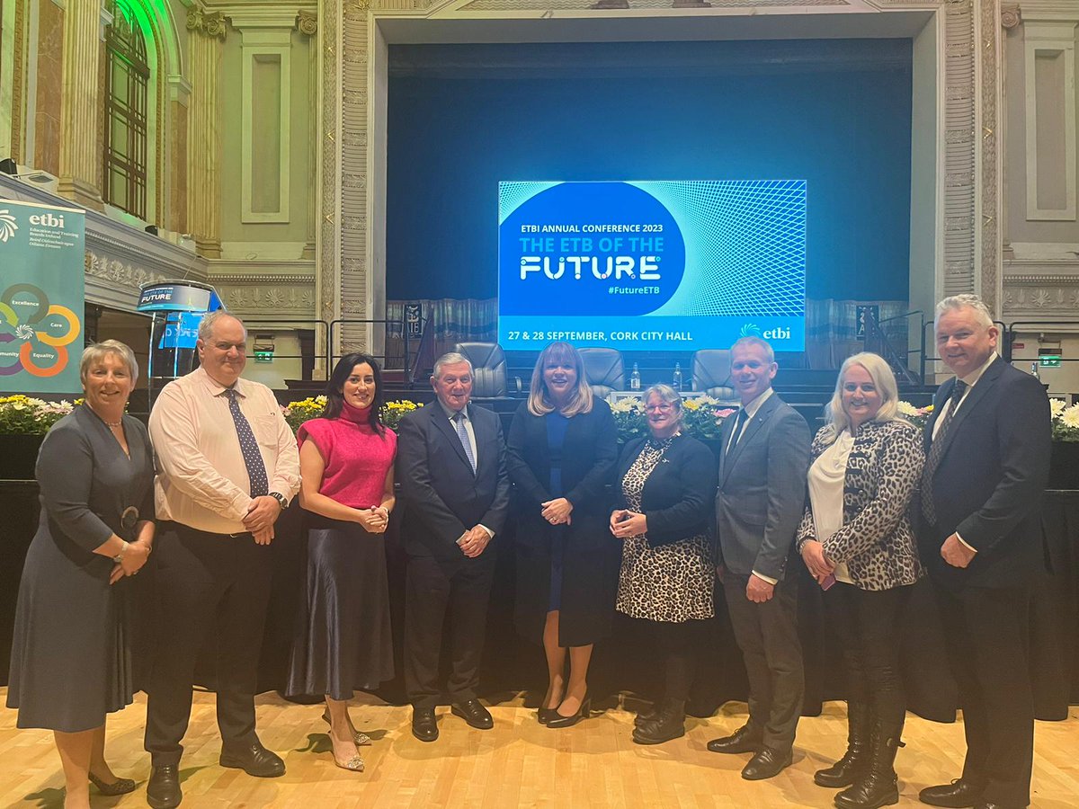CllrAineSmith's tweet photo. I was delighted to meet with Bernie McNally, Secretary General Dept of Education with my fellow CMETB board members. @CavMonETB @NTOIreland #FutureETB https://t.co/oZ0H6G3Whh