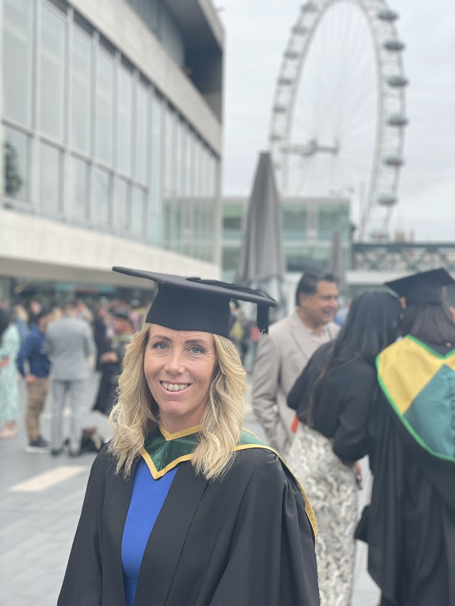 Proud day today graduating from <a href="/RoehamptonUni/">Uni of Roehampton</a> with a MSc Education Leadership &amp; Management. Huge thanks to <a href="/SusannahGriff45/">Susi Bates</a> <a href="/rahmaduk/">Riz Ahmad CMgr FCMI</a> for supporting me on my #NCEjourney #roegraduation 👩‍🎓 😀