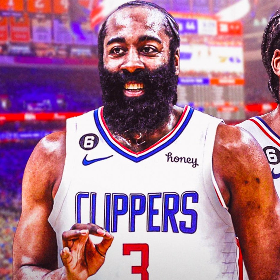 Tomer Azarly tweet media